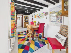 Dining Room- click for photo gallery